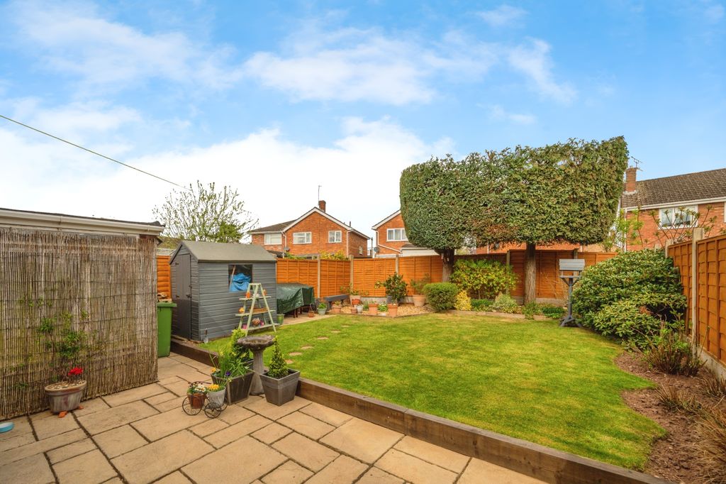 Property photo 2 of 14