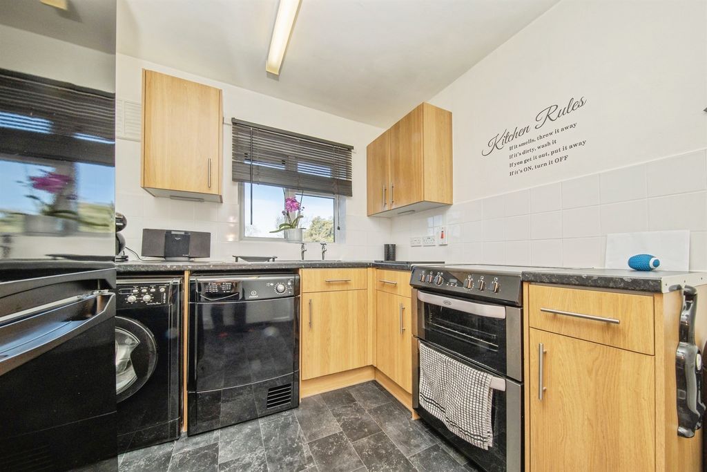 Additional image 5 of 2 bed maisonette for saleCooks Hill, Boxted, Colchester CO4