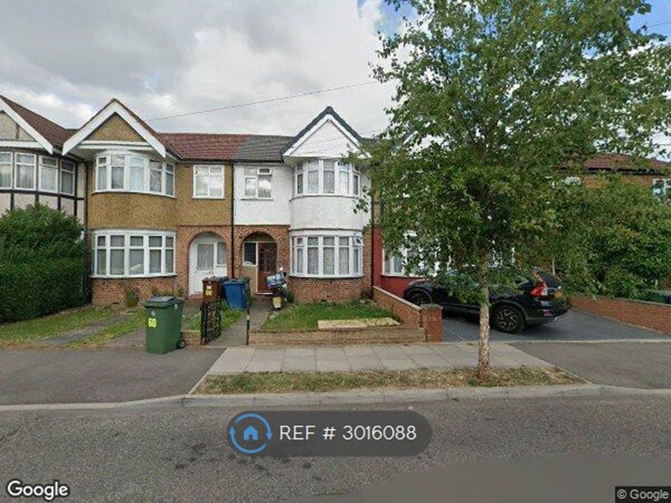 Property photo 1 of 8