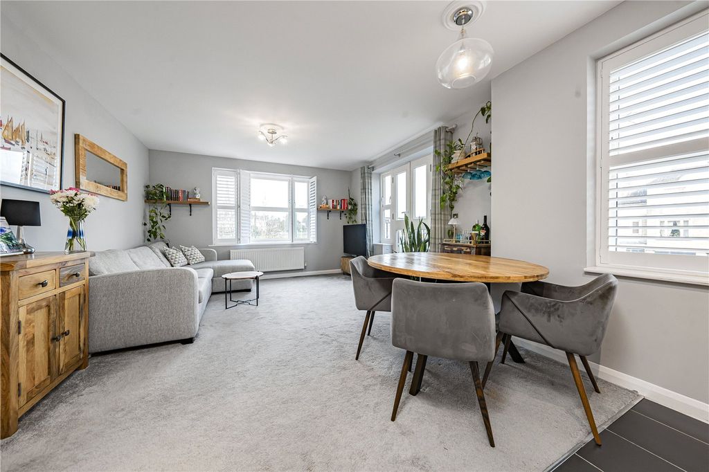 Property photo 2 of 15 Picture 2