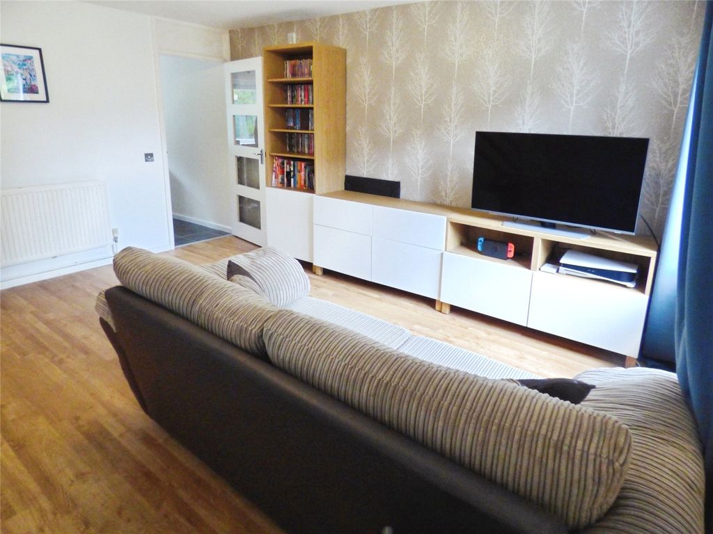 Property photo 2 of 13 Picture No. 08