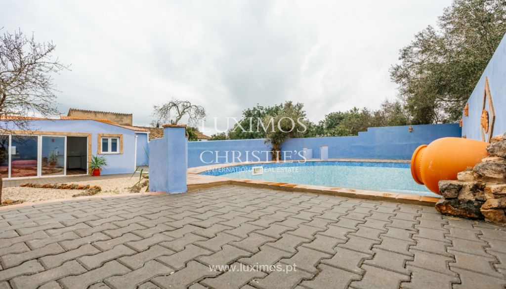 Property photo 1 of 25