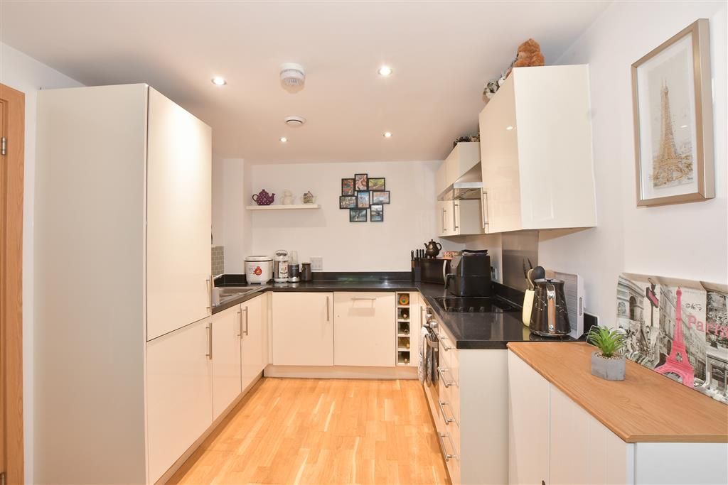 Property photo 1 of 11 Lounge/Kitchen/ Diner