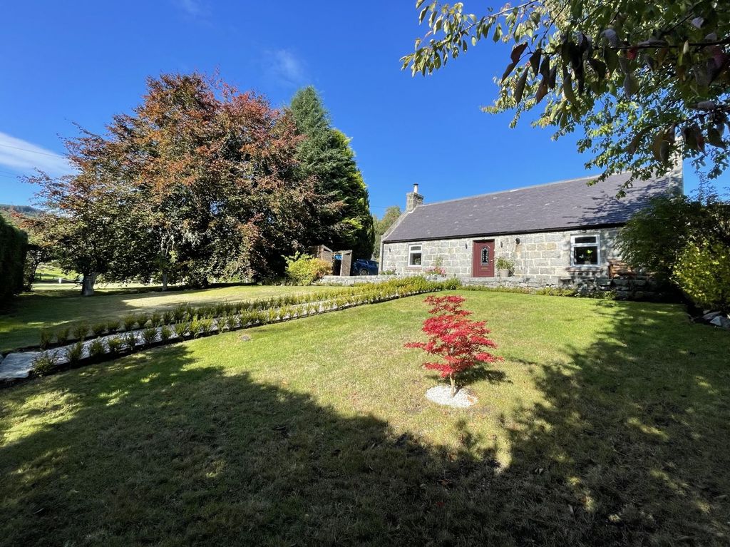 Property photo 1 of 37