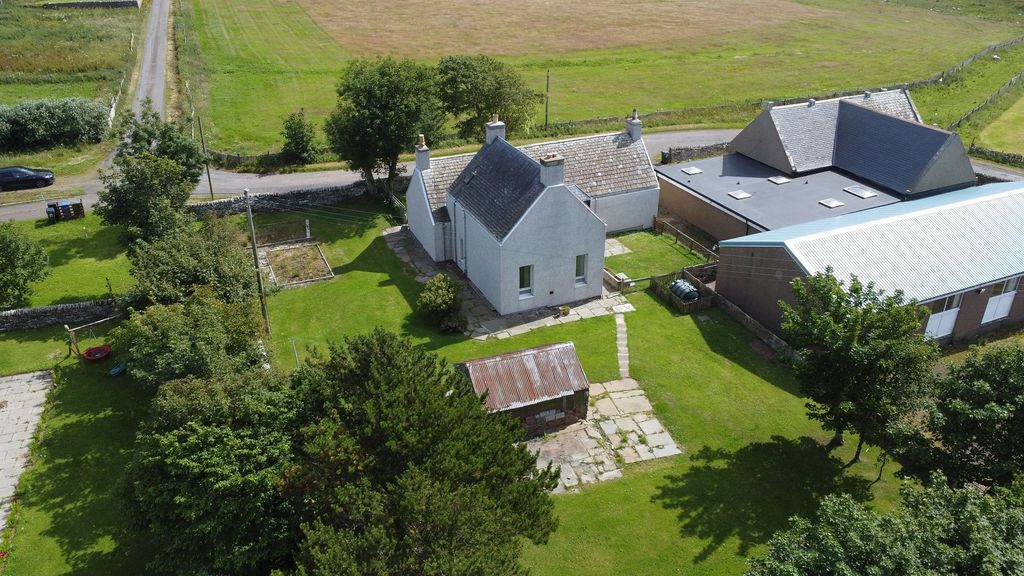 Property photo 2 of 13 Not Specified