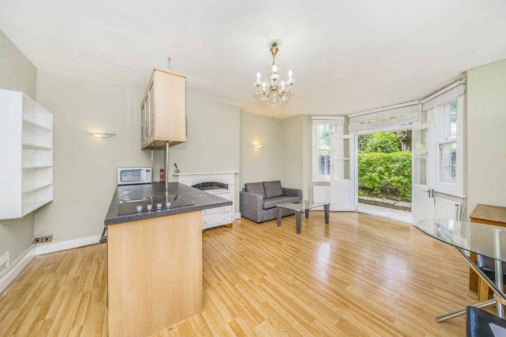 Property photo 2 of 4