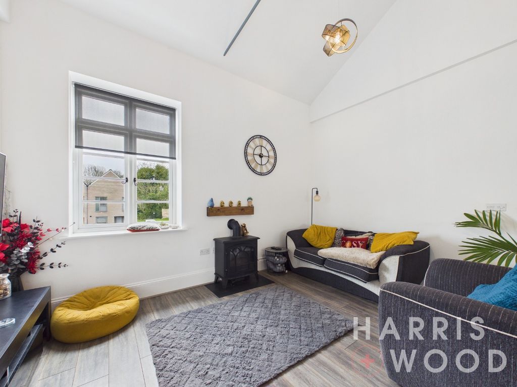 Property photo 3 of 21 5007093