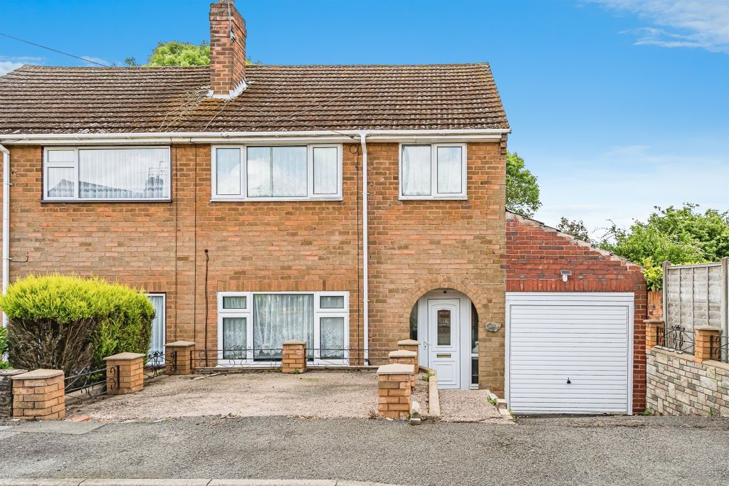 Property photo 1 of 16