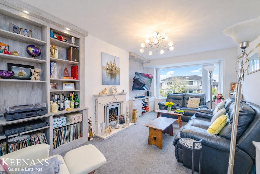 Property photo 3 of 24 5087936d-8810-45B0-83A0-7Bc67Ced0Cfd.Png