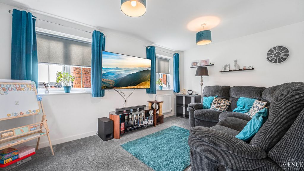 Property photo 2 of 24 3665514