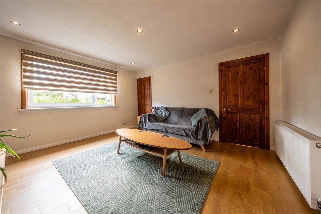 Property photo 3 of 29 Dsc08406-Hdr.Jpg