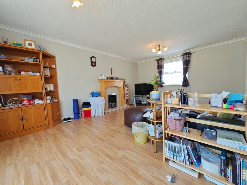 Property photo 3 of 13 Photo 3