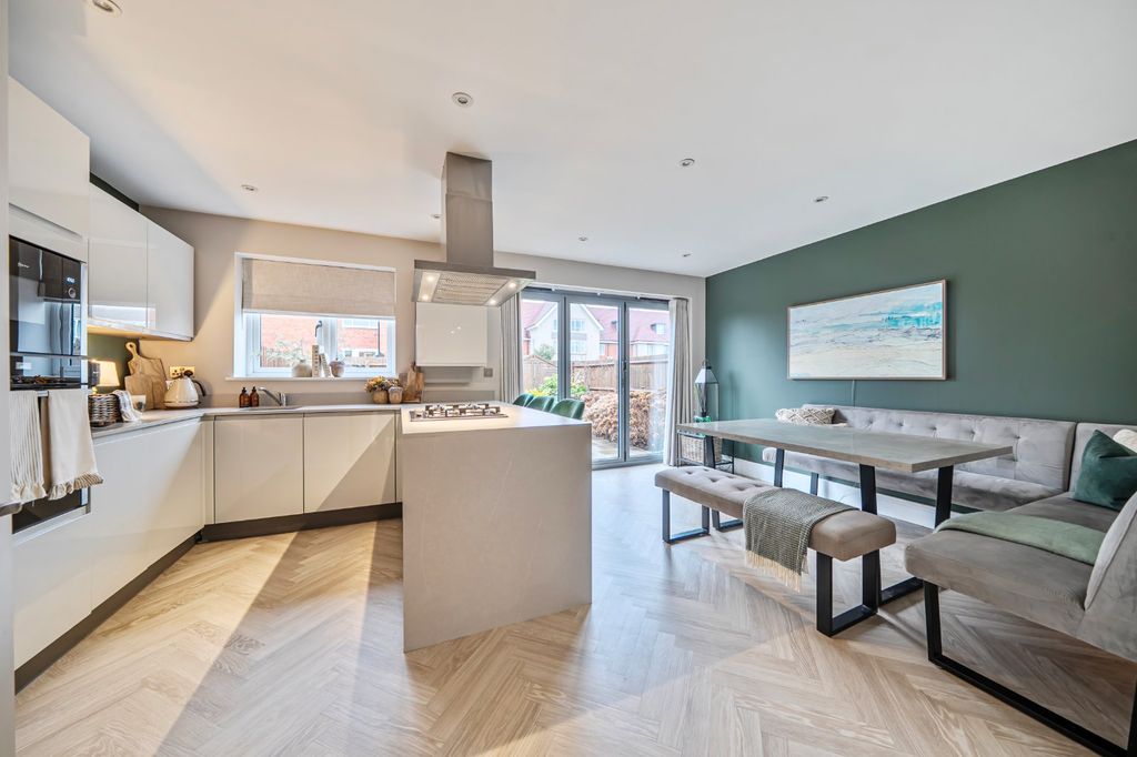 Property photo 3 of 16 Picture No. 07