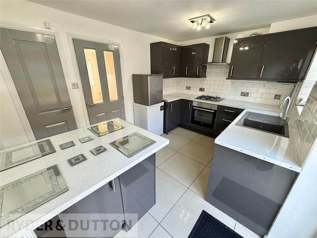 Property photo 3 of 22 Kitchen/Diner