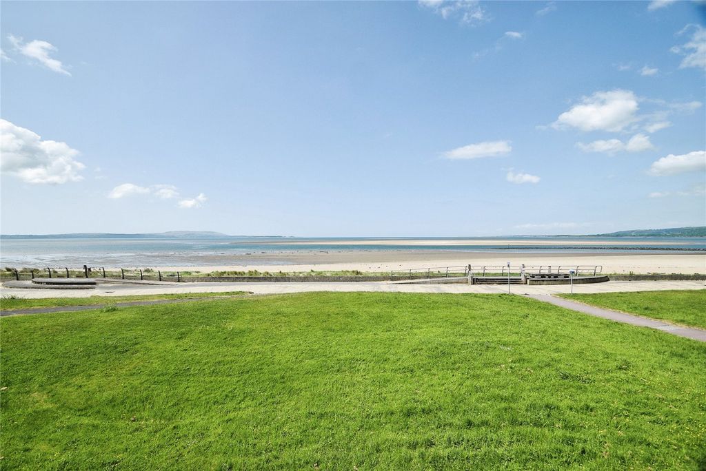 Property photo 2 of 20 Picture No. 22