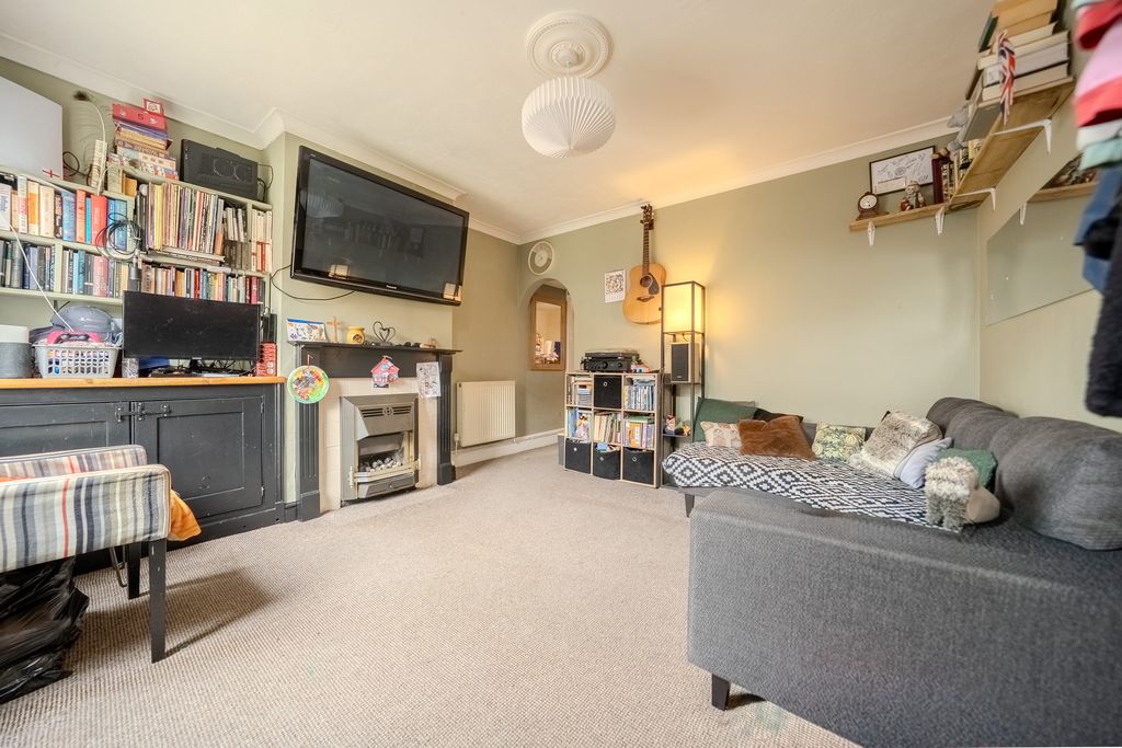 Property photo 3 of 16 Dsc08249-Hdr