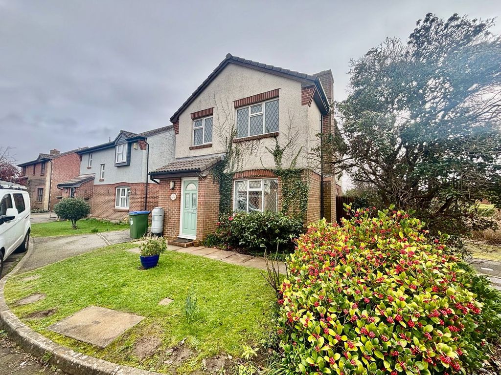 Property photo 1 of 11