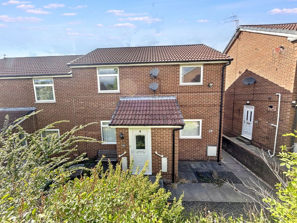 Property photo 1 of 8