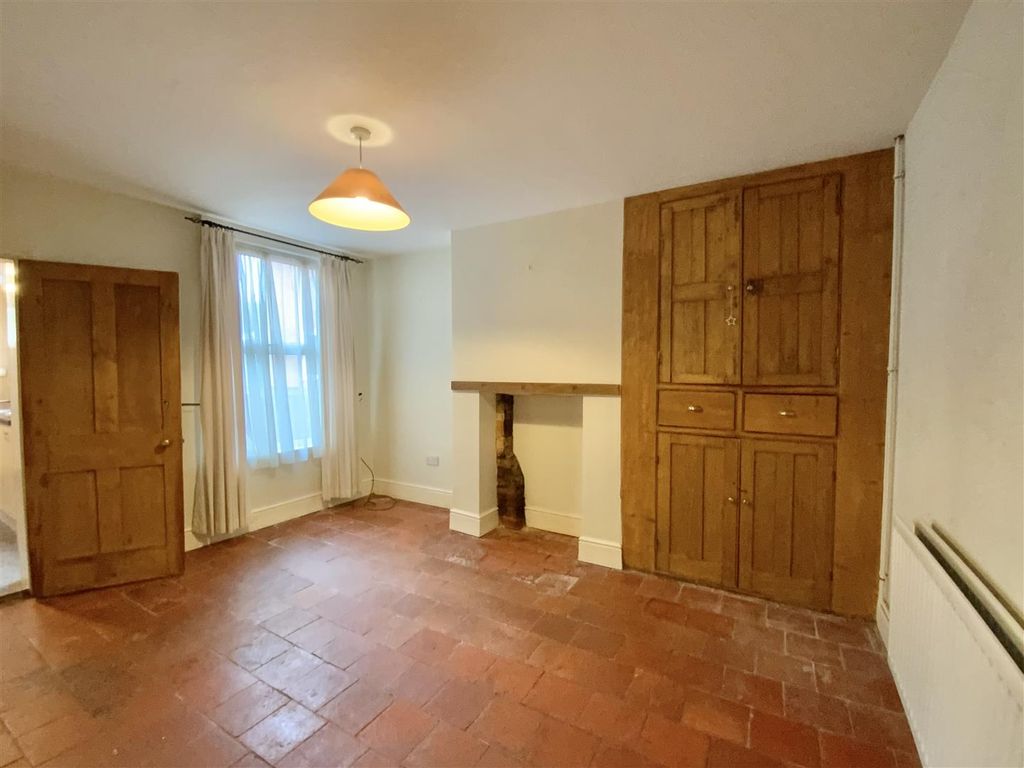 Property photo 3 of 13 Dining Room