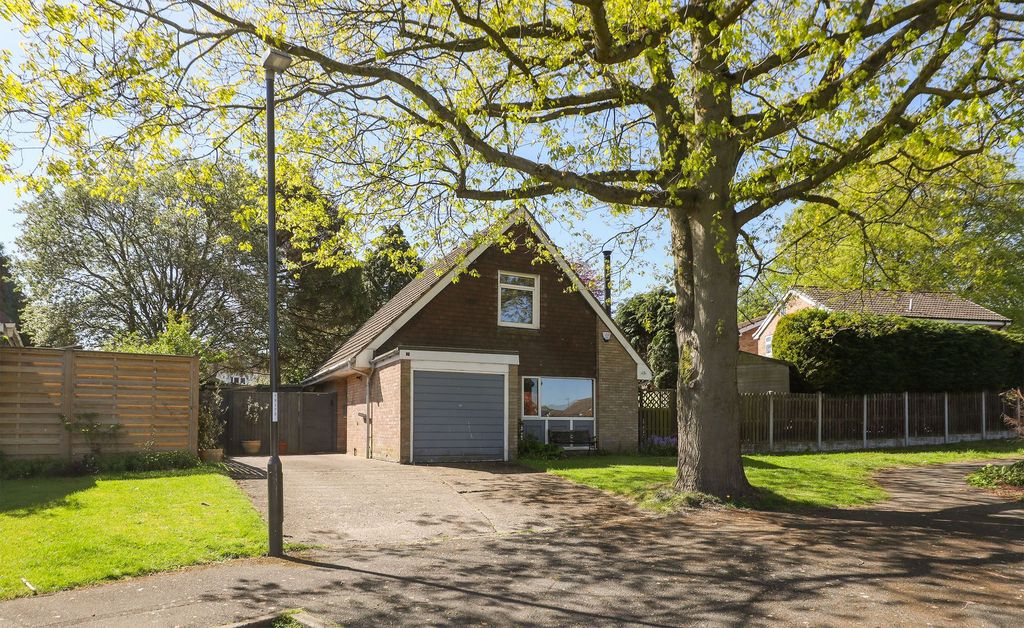 Property photo 1 of 24