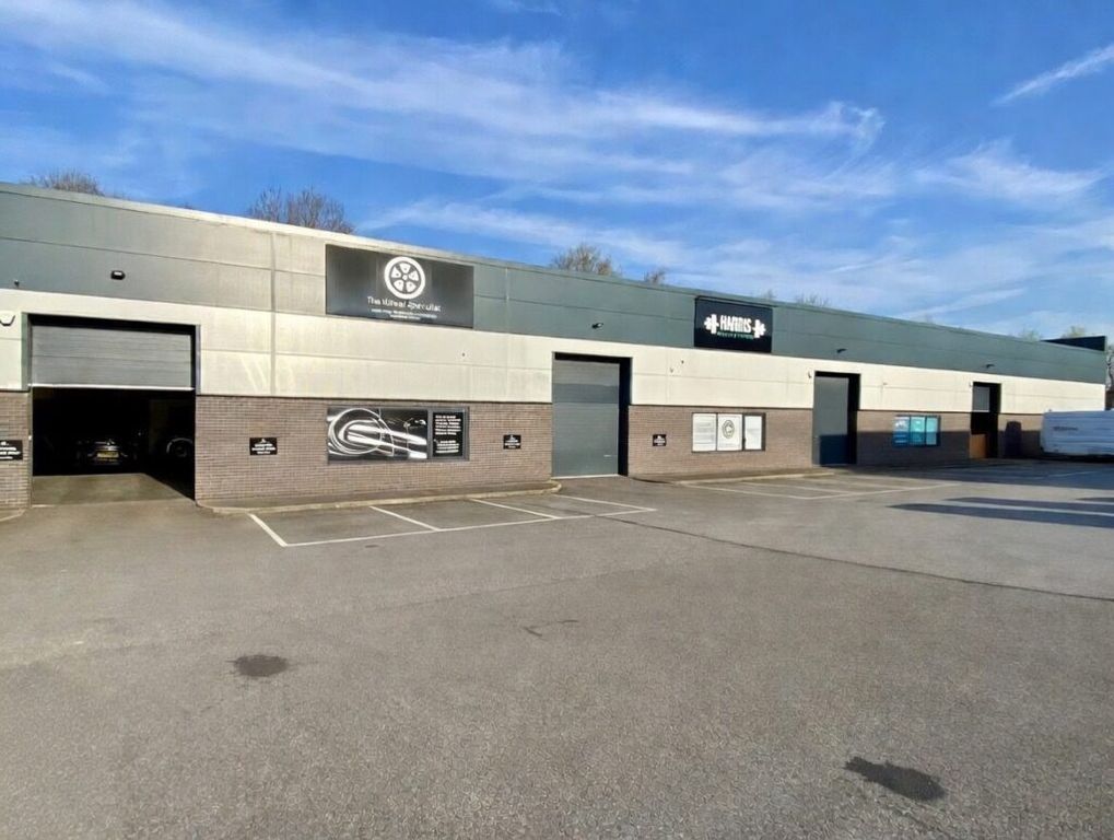 Property photo 2 of 3