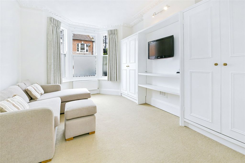 Property photo 1 of 13 Reception Room