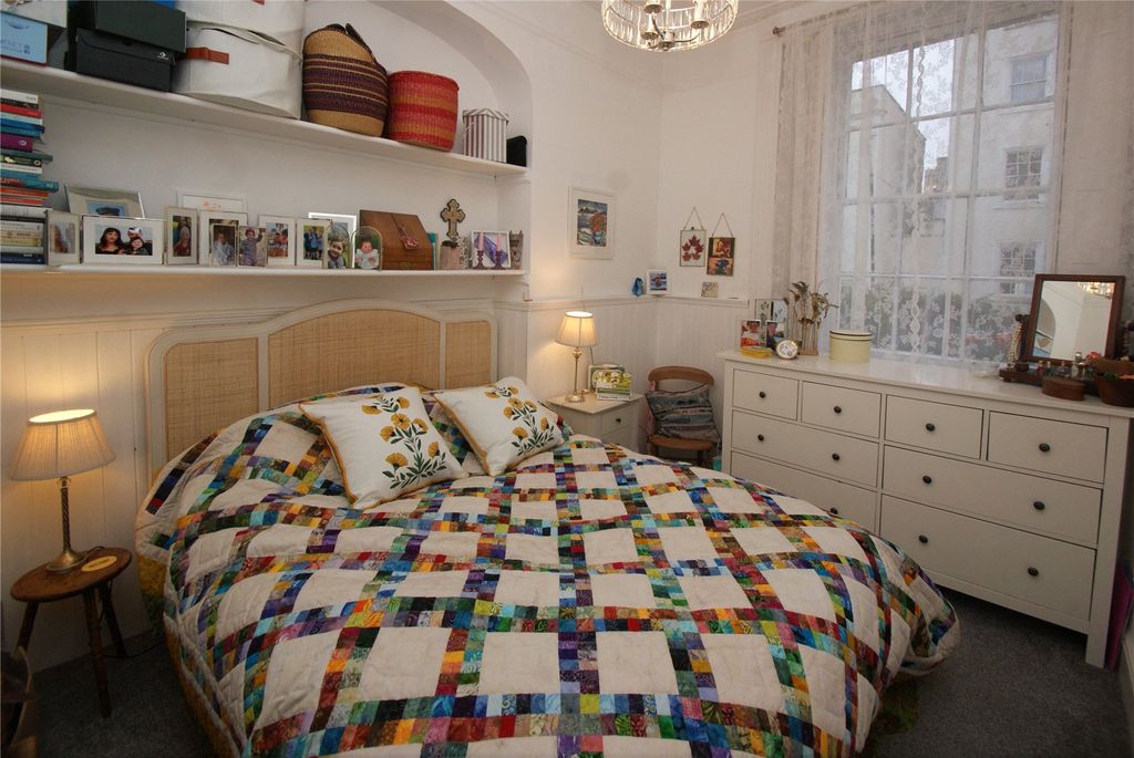 Property photo 3 of 7 Picture No. 10