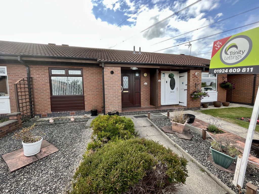 Property photo 1 of 9 1 Bed Bungalow To Rent Meadow Croft, Outwood Wf1