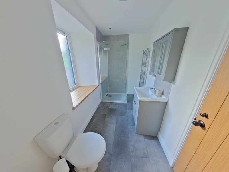 Property photo 2 of 7 Photo 7