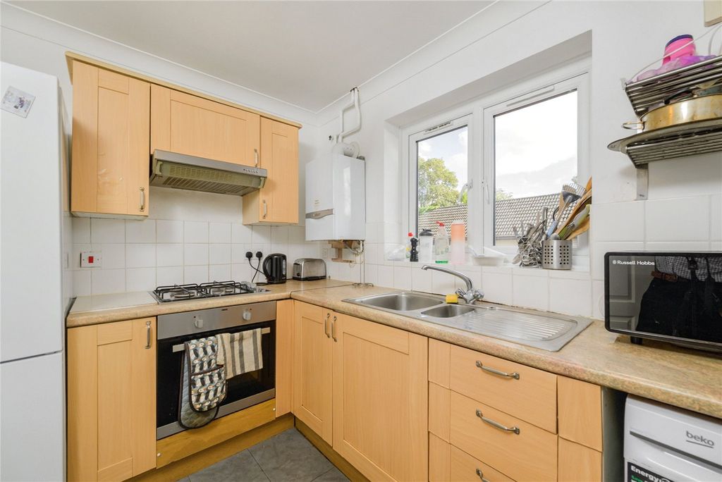 Property photo 2 of 16 Picture No. 10