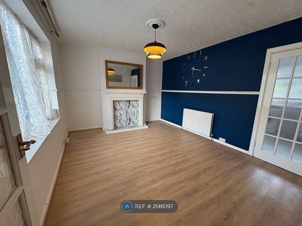 Property photo 2 of 19 Living Room