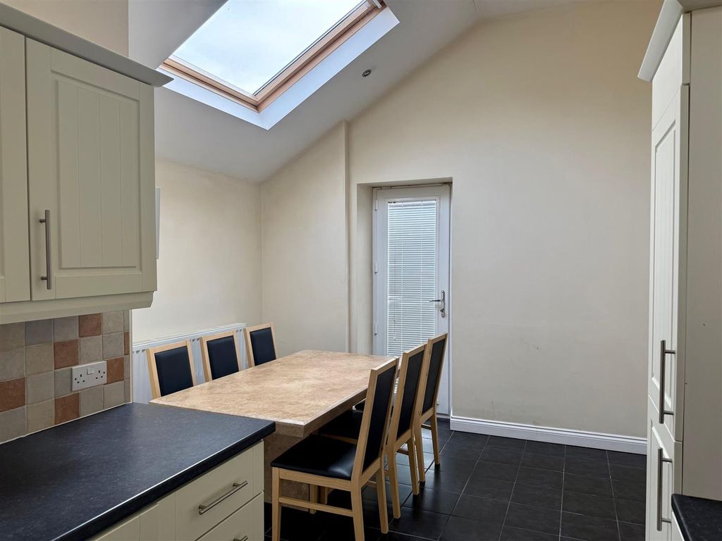 Property photo 2 of 13 Dining Area.Jpg