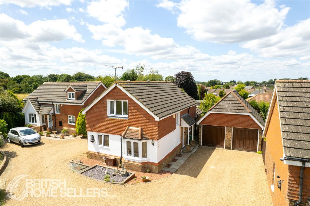 Property photo 1 of 28 Picture No. 14