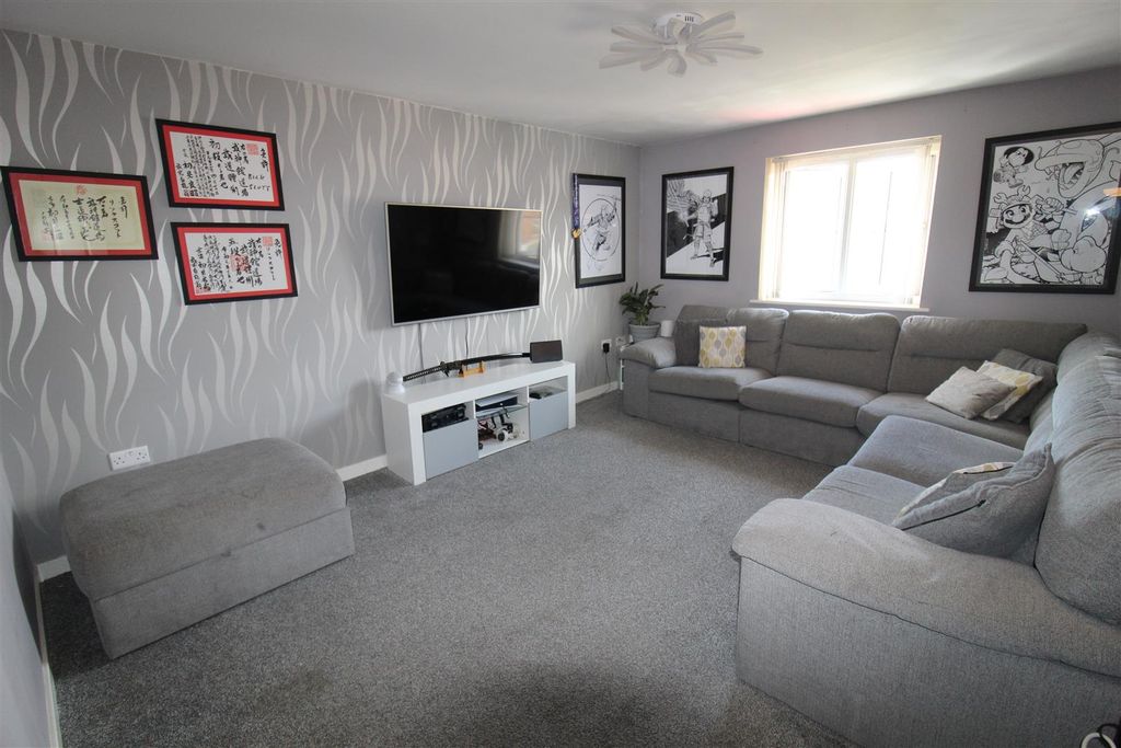 Property photo 1 of 11 Img_1353.Jpg