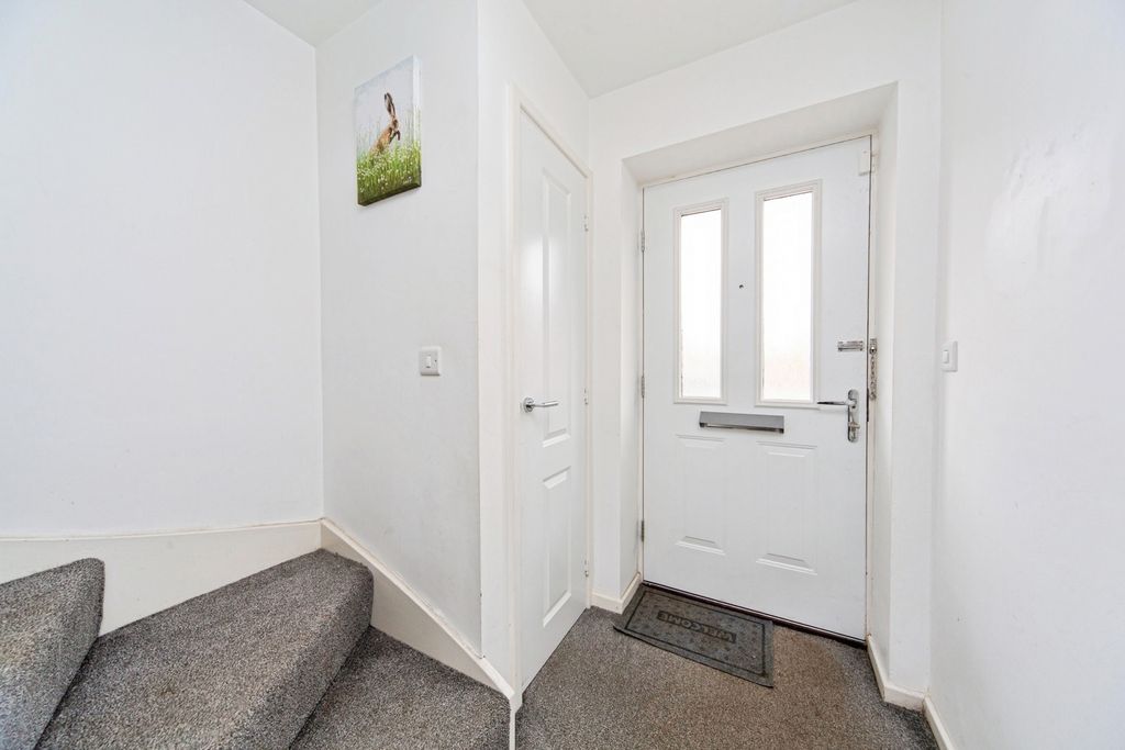 Property photo 2 of 11 Pbox-Img.Jpg