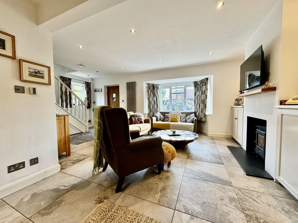 Property photo 2 of 19 Living Room