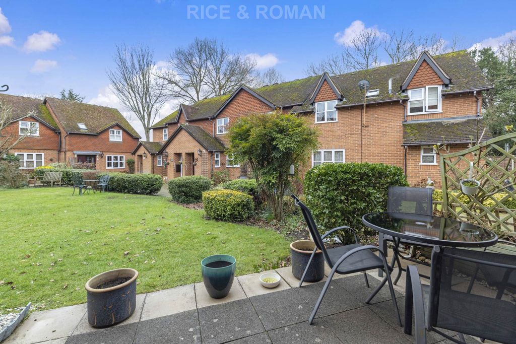 Property photo 3 of 11