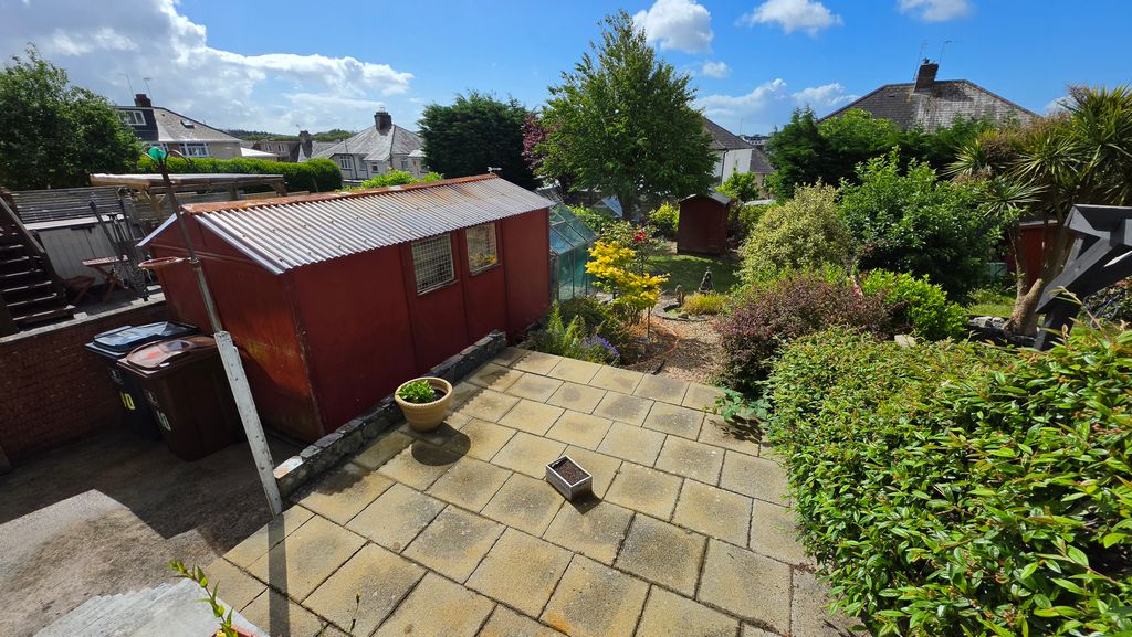 Property photo 2 of 15 Garden