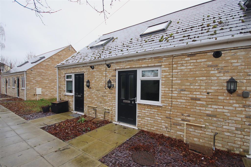 Property photo 1 of 8 Img_5854.Jpg