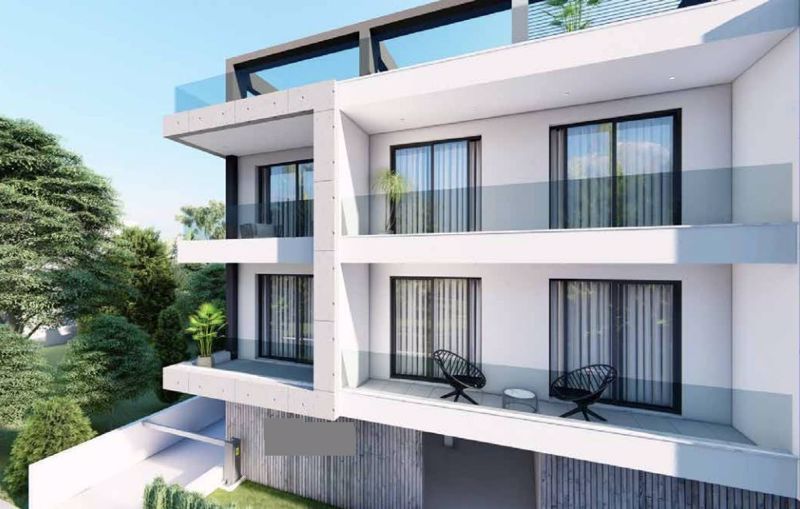 Property photo 2 of 8 Balconies - Artist