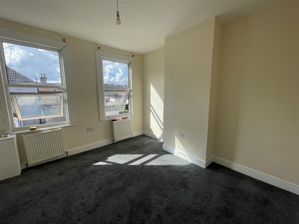 Property photo 2 of 2 Img_5986.Jpg