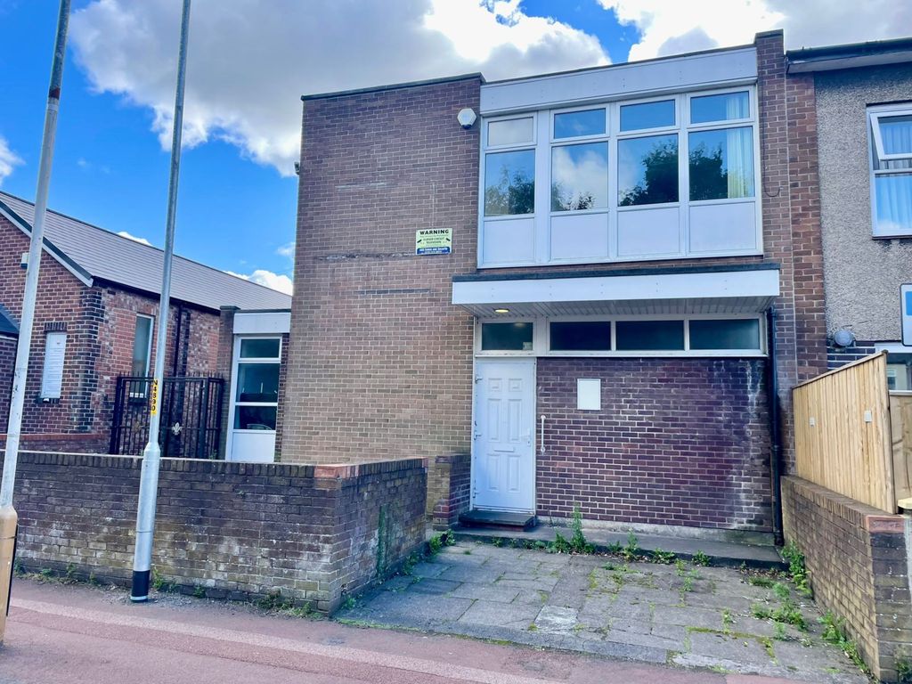 Property photo 1 of 10 Mitchell House, Gladstone Terrace Ne8 4Ea — To Let