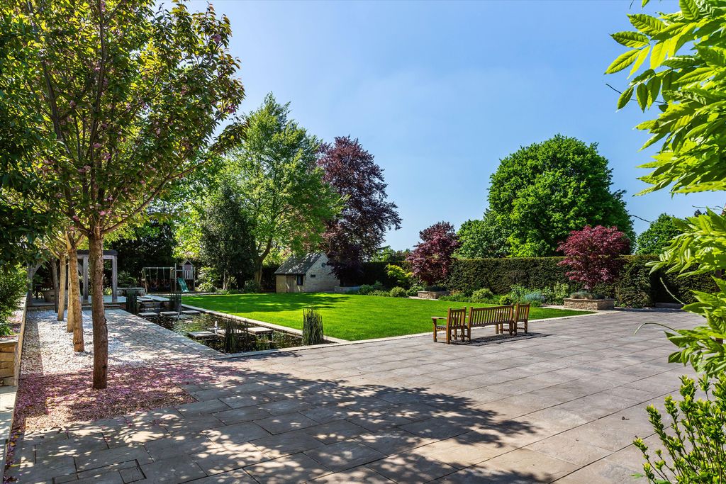 Additional image 8 of 7 bed detached house for saleHillier Road, Guildford, Surrey GU1