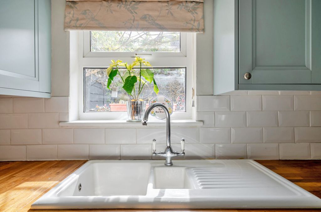 Property photo 3 of 20