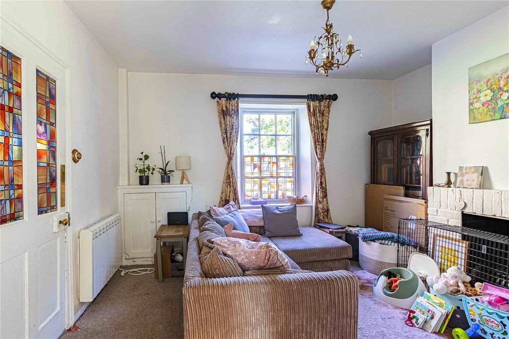 Property photo 2 of 13 Picture No. 07