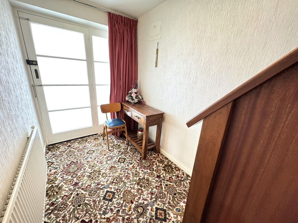 Property photo 3 of 28