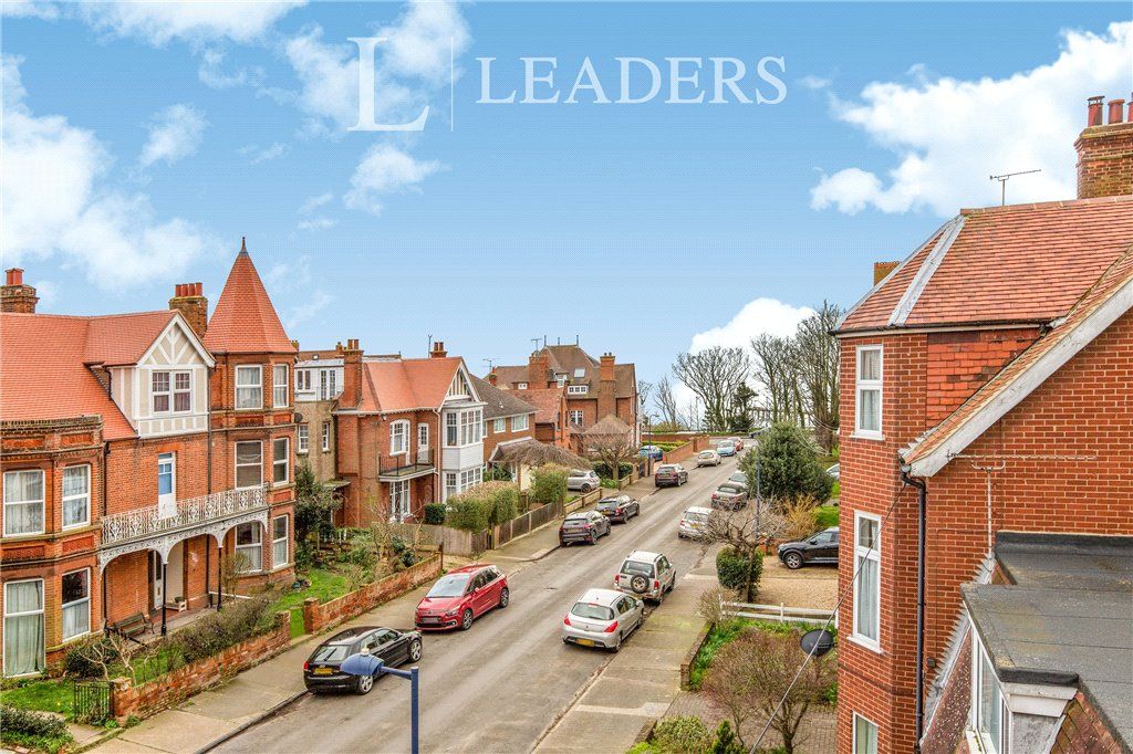 Property photo 3 of 10 Picture No. 04