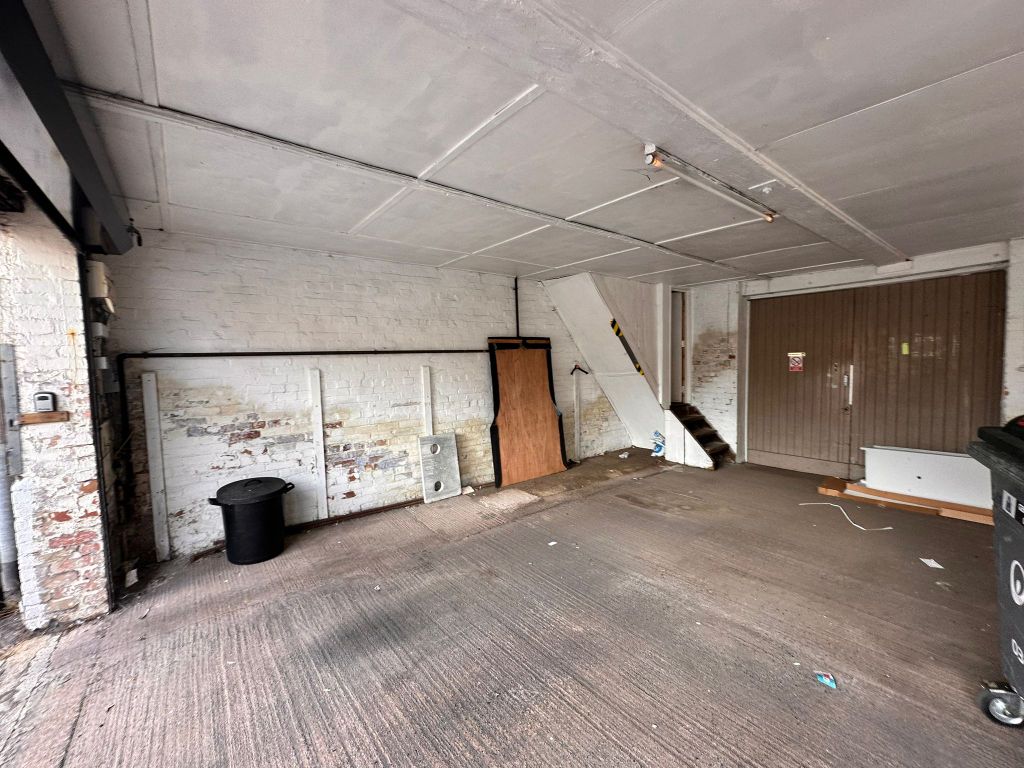 Property photo 3 of 6