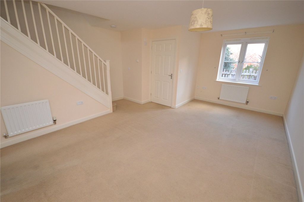 Property photo 2 of 14 Living Room