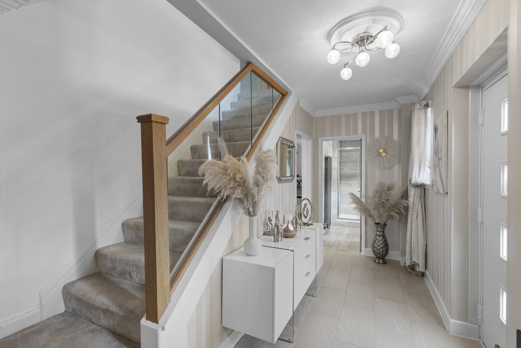 Property photo 2 of 20 Phz13085-2